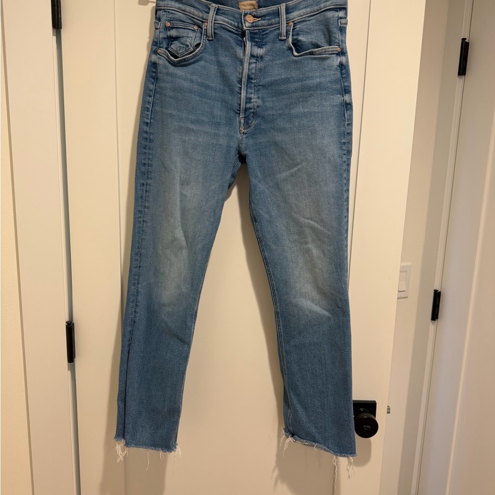 MOTHER The Tripper Ankle Fray Jeans